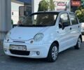 Белый Дэу Матиз, объемом двигателя 0.8 л и пробегом 121 тыс. км за 2500 $, фото 3 на Automoto.ua