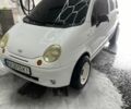Белый Дэу Матиз, объемом двигателя 0.8 л и пробегом 130 тыс. км за 1650 $, фото 1 на Automoto.ua