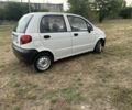 Белый Дэу Матиз, объемом двигателя 0.8 л и пробегом 160 тыс. км за 2200 $, фото 3 на Automoto.ua