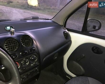 Белый Дэу Матиз, объемом двигателя 0.8 л и пробегом 138 тыс. км за 2300 $, фото 7 на Automoto.ua