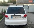 Білий Деу Матіз, об'ємом двигуна 0.8 л та пробігом 166 тис. км за 3000 $, фото 3 на Automoto.ua