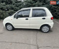 Белый Дэу Матиз, объемом двигателя 0.8 л и пробегом 75 тыс. км за 2200 $, фото 4 на Automoto.ua