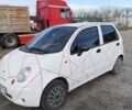 Белый Дэу Матиз, объемом двигателя 0.8 л и пробегом 146 тыс. км за 2450 $, фото 2 на Automoto.ua