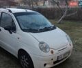 Белый Дэу Матиз, объемом двигателя 0.8 л и пробегом 160 тыс. км за 2200 $, фото 1 на Automoto.ua