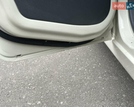 Белый Дэу Матиз, объемом двигателя 0.8 л и пробегом 75 тыс. км за 1999 $, фото 17 на Automoto.ua