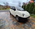 Белый Дэу Матиз, объемом двигателя 0.8 л и пробегом 270 тыс. км за 2100 $, фото 1 на Automoto.ua