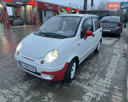Белый Дэу Матиз, объемом двигателя 0.8 л и пробегом 35 тыс. км за 1600 $, фото 1 на Automoto.ua