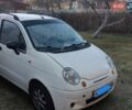 Белый Дэу Матиз, объемом двигателя 0.8 л и пробегом 160 тыс. км за 2200 $, фото 3 на Automoto.ua