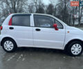Белый Дэу Матиз, объемом двигателя 0.8 л и пробегом 35 тыс. км за 1600 $, фото 3 на Automoto.ua