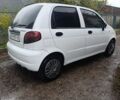 Белый Дэу Матиз, объемом двигателя 0.8 л и пробегом 102 тыс. км за 2300 $, фото 4 на Automoto.ua