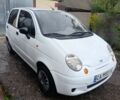 Белый Дэу Матиз, объемом двигателя 0.8 л и пробегом 102 тыс. км за 2300 $, фото 1 на Automoto.ua