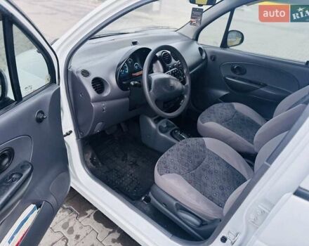 Білий Деу Матіз, об'ємом двигуна 0.8 л та пробігом 72 тис. км за 3300 $, фото 11 на Automoto.ua