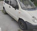 Белый Дэу Матиз, объемом двигателя 8 л и пробегом 120 тыс. км за 1673 $, фото 4 на Automoto.ua