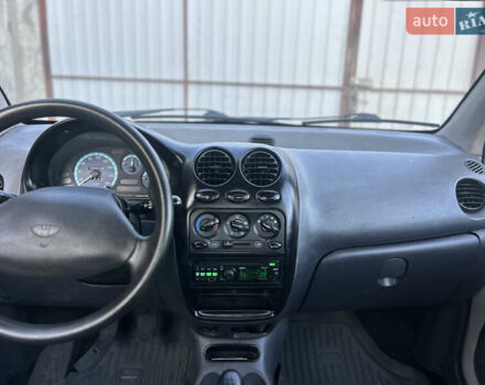 Белый Дэу Матиз, объемом двигателя 0.8 л и пробегом 140 тыс. км за 1550 $, фото 8 на Automoto.ua