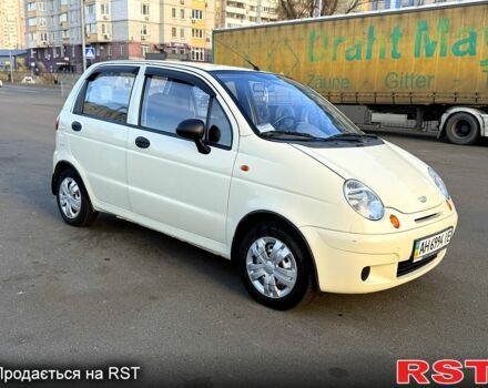 Белый Дэу Матиз, объемом двигателя 0.8 л и пробегом 25 тыс. км за 3190 $, фото 2 на Automoto.ua