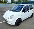 Белый Дэу Матиз, объемом двигателя 0.8 л и пробегом 132 тыс. км за 3500 $, фото 1 на Automoto.ua