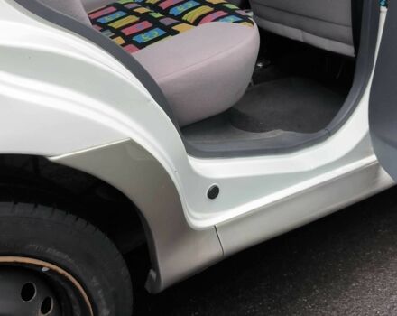 Білий Деу Матіз, об'ємом двигуна 1 л та пробігом 25 тис. км за 3500 $, фото 9 на Automoto.ua