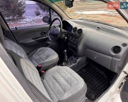 Білий Деу Матіз, об'ємом двигуна 0.8 л та пробігом 86 тис. км за 1999 $, фото 8 на Automoto.ua