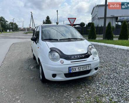 Белый Дэу Матиз, объемом двигателя 0.8 л и пробегом 190 тыс. км за 1350 $, фото 1 на Automoto.ua