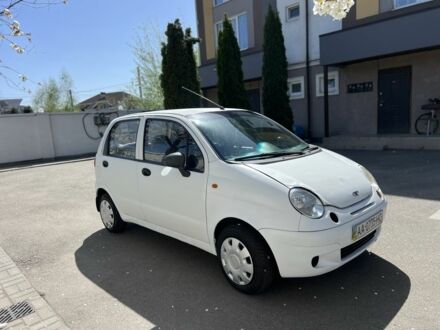 Дэу Матиз 2007 в Киеве на Automoto.ua Белый Дэу Матиз, объемом двигателя 0.8 л и пробегом 170 тыс. км за 1990 $, фото 1 на Automoto.ua