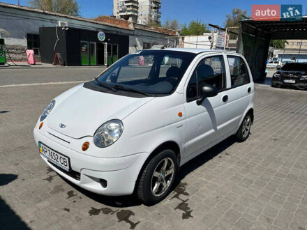 Дэу Матиз 2008 в Запорожье на Automoto.ua Белый Дэу Матиз, объемом двигателя 0.8 л и пробегом 67 тыс. км за 4400 $, фото 1 на Automoto.ua