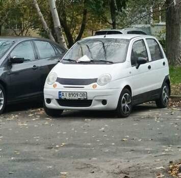 Белый Дэу Матиз, объемом двигателя 0.8 л и пробегом 136 тыс. км за 2500 $, фото 1 на Automoto.ua