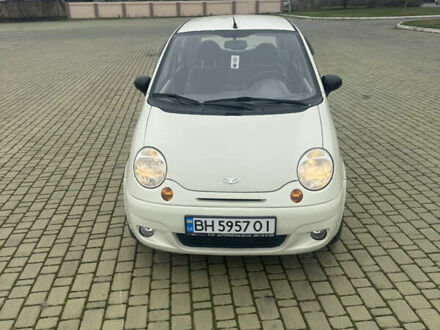 Белый Дэу Матиз, объемом двигателя 0.8 л и пробегом 75 тыс. км за 1999 $, фото 1 на Automoto.ua