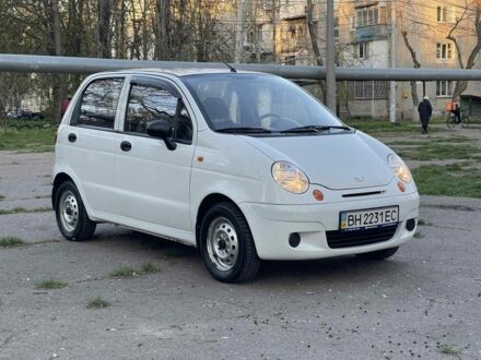 Деу Матіз 2011 у Одесі на Automoto.ua Білий Деу Матіз, об'ємом двигуна 0.8 л та пробігом 34 тис. км за 3600 $, фото 1 на Automoto.ua