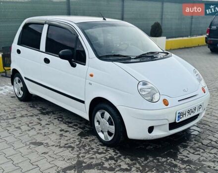Белый Дэу Матиз, объемом двигателя 0.8 л и пробегом 72 тыс. км за 3300 $, фото 1 на Automoto.ua