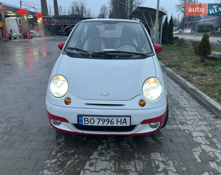 Белый Дэу Матиз, объемом двигателя 0.8 л и пробегом 35 тыс. км за 1600 $, фото 1 на Automoto.ua
