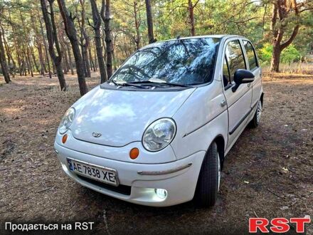 Белый Дэу Матиз, объемом двигателя 0.8 л и пробегом 62 тыс. км за 2500 $, фото 1 на Automoto.ua