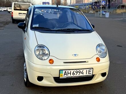 Дэу Матиз 2012 в Киеве на Automoto.ua Белый Дэу Матиз, объемом двигателя 0.8 л и пробегом 25 тыс. км за 3190 $, фото 1 на Automoto.ua