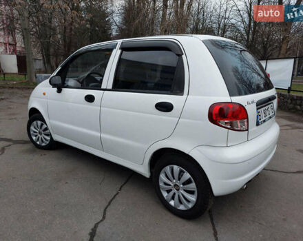 Белый Дэу Матиз, объемом двигателя 0.8 л и пробегом 63 тыс. км за 2700 $, фото 1 на Automoto.ua