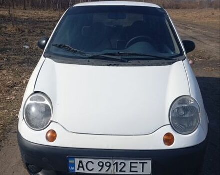 Белый Дэу Матиз, объемом двигателя 0.8 л и пробегом 100 тыс. км за 1400 $, фото 1 на Automoto.ua