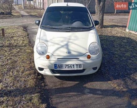Белый Дэу Матиз, объемом двигателя 0.8 л и пробегом 144 тыс. км за 2200 $, фото 1 на Automoto.ua