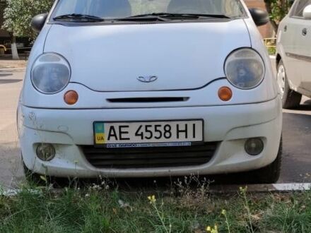 Дэу Матиз 2013 в Кривом Роге на Automoto.ua Белый Дэу Матиз, объемом двигателя 0.8 л и пробегом 125 тыс. км за 2400 $, фото 1 на Automoto.ua