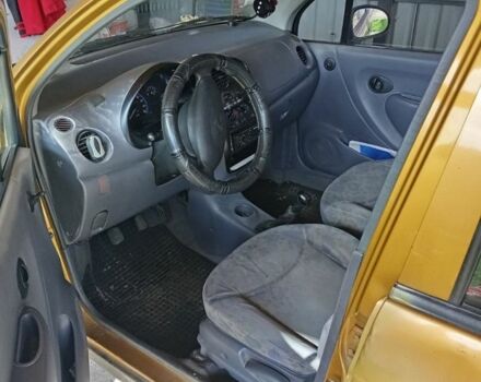Бежевий Деу Матіз, об'ємом двигуна 0.8 л та пробігом 232 тис. км за 1000 $, фото 3 на Automoto.ua