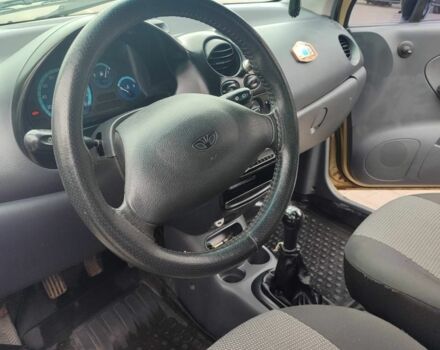 Бежевый Дэу Матиз, объемом двигателя 0.8 л и пробегом 165 тыс. км за 2700 $, фото 6 на Automoto.ua