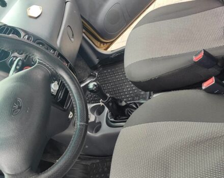 Бежевый Дэу Матиз, объемом двигателя 0.8 л и пробегом 165 тыс. км за 2700 $, фото 8 на Automoto.ua