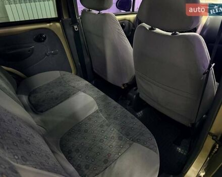 Деу Матіз 2006 у Червоноград на Automoto.ua Бежевий Деу Матіз, об'ємом двигуна 0.8 л та пробігом 252 тис. км за 2500 $, фото 9 на Automoto.ua