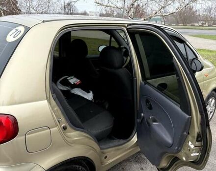 Бежевый Дэу Матиз, объемом двигателя 0.8 л и пробегом 118 тыс. км за 3300 $, фото 5 на Automoto.ua