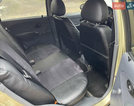 Бежевый Дэу Матиз, объемом двигателя 0.8 л и пробегом 129 тыс. км за 2850 $, фото 6 на Automoto.ua