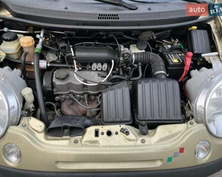 Бежевый Дэу Матиз, объемом двигателя 0.8 л и пробегом 100 тыс. км за 3200 $, фото 4 на Automoto.ua