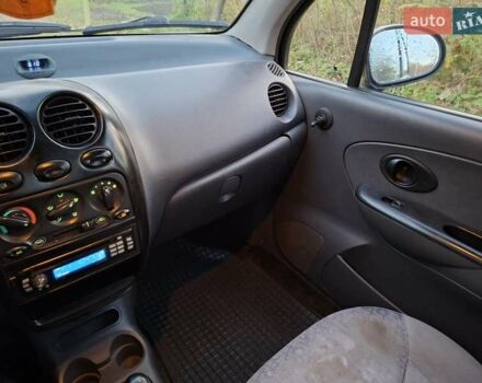 Бежевий Деу Матіз, об'ємом двигуна 0.8 л та пробігом 122 тис. км за 1300 $, фото 16 на Automoto.ua