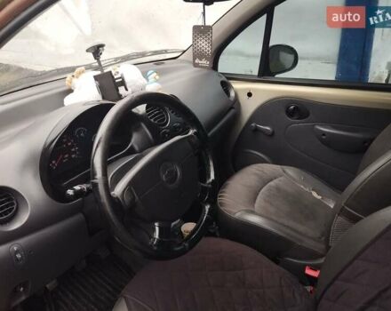 Бежевый Дэу Матиз, объемом двигателя 0.8 л и пробегом 234 тыс. км за 1200 $, фото 2 на Automoto.ua