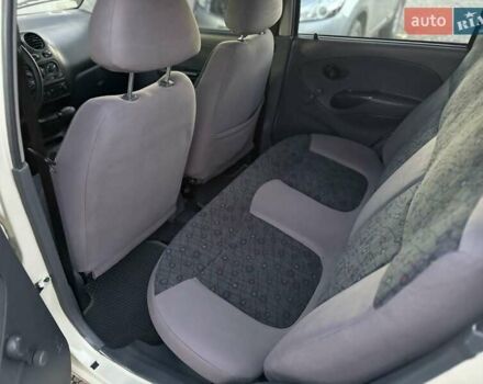 Бежевый Дэу Матиз, объемом двигателя 0.8 л и пробегом 172 тыс. км за 3100 $, фото 3 на Automoto.ua