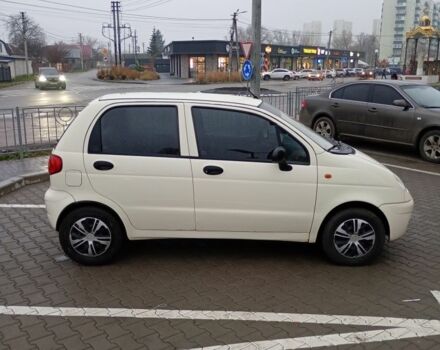 Бежевий Деу Матіз, об'ємом двигуна 0.8 л та пробігом 99 тис. км за 2500 $, фото 5 на Automoto.ua