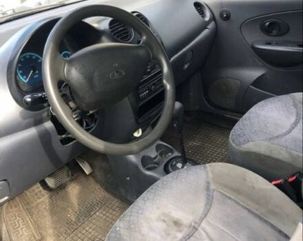 Бежевий Деу Матіз, об'ємом двигуна 0.8 л та пробігом 210 тис. км за 1100 $, фото 4 на Automoto.ua