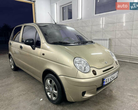Дэу Матиз 2006 в Красноград на Automoto.ua Бежевый Дэу Матиз, объемом двигателя 0.8 л и пробегом 110 тыс. км за 2550 $, фото 1 на Automoto.ua