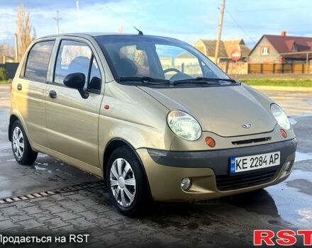 Бежевый Дэу Матиз, объемом двигателя 0.8 л и пробегом 100 тыс. км за 2600 $, фото 1 на Automoto.ua